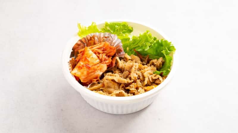 デジ丼（豚丼）｜薬院でキムチのテイクアウト・デリバリーなら こだわりキムチの横山商店 薬院六つ角店