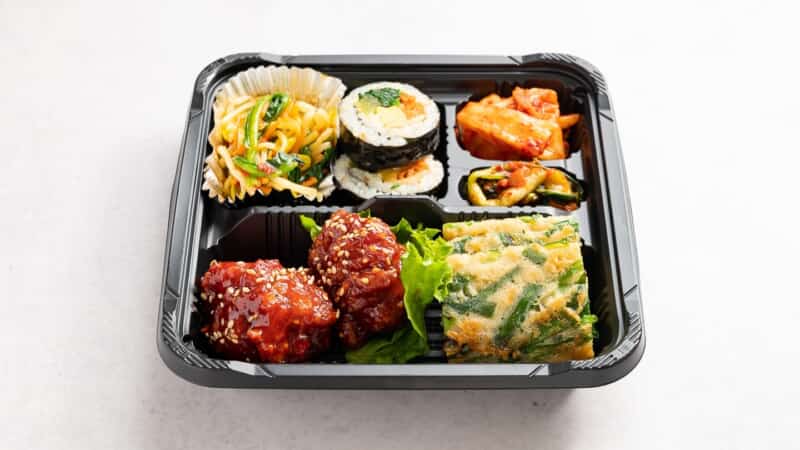 ミニ弁当｜薬院でキムチのテイクアウト・デリバリーなら こだわりキムチの横山商店 薬院六つ角店